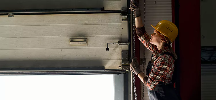 Addressing Common Garage Door Stoppage Issues in Chillum, MD